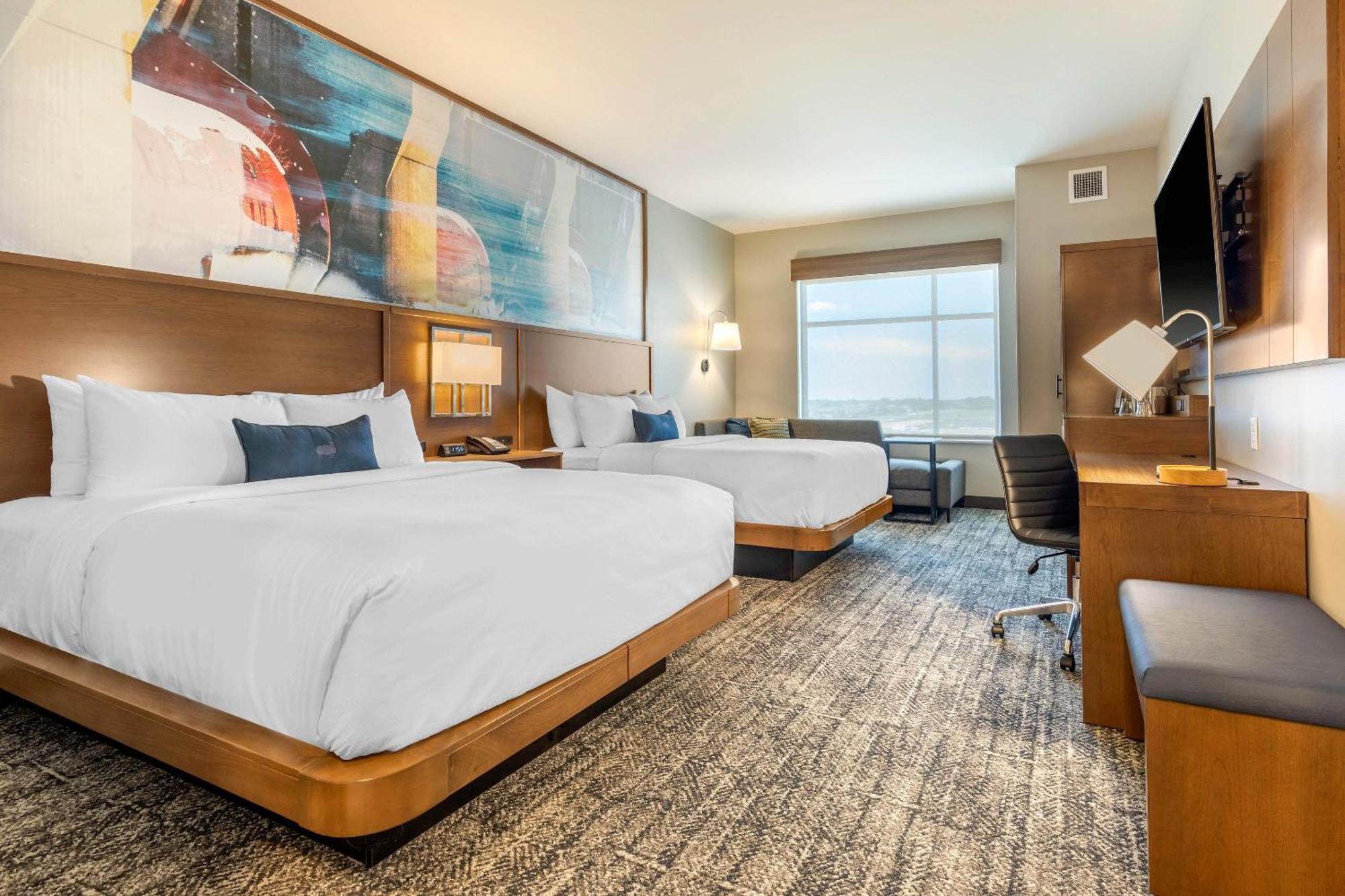 Cambria Hotel Davenport Quad Cities Bettendorf Exterior photo